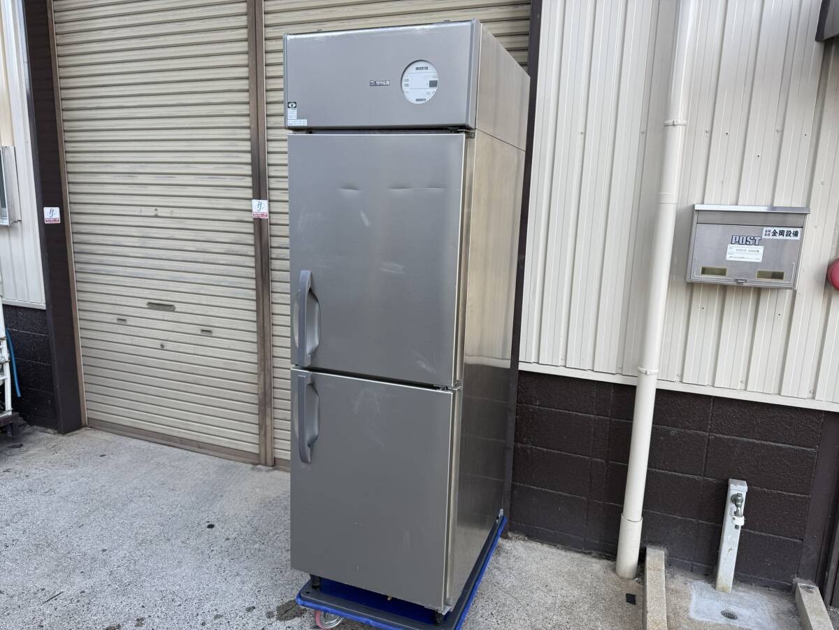 大和冷機　ダイワ　業務用　縦型冷蔵庫　100V　厨房　飲食店　231CD-EC
