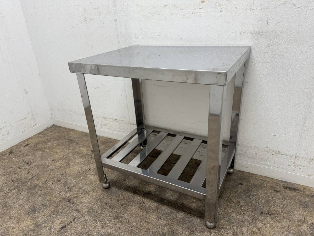 ステレオ　業務用　作業台　厨房　飲食店　W６００ｘD４５０ｘH６５０ｍｍ